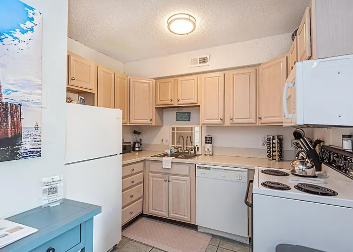 Apartment Beachside Bliss- Steps 2 Sand-indoor Pool, Game Rm *